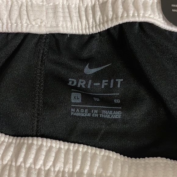 Nike shorts and undefeated tee bundle - Picture 3 of 6